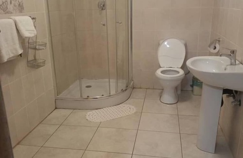 Palapye House | Beautiful gate guest house