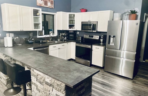 Hamlin House | BEAUTIFUL GATED HIDEOUT HOME! 4 KAYAKS +Mini Ping Pong , beach chairs 🏝🏖☀️☀️