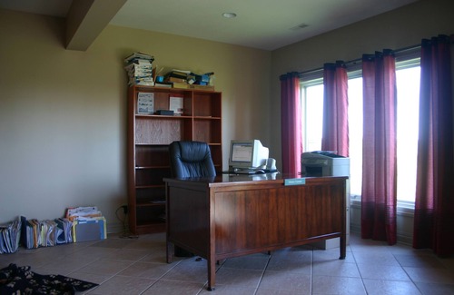 Omaha House | Beautiful Golf Course Property - Lower Level For Rent