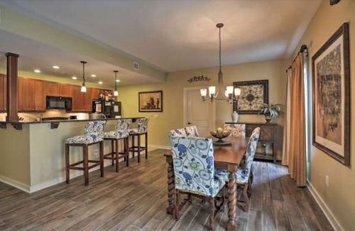 St. Augustine House | Beautiful GROUND FLOOR 3 Bedroom Relaxing Oasis w Private Veranda on Golfcourse