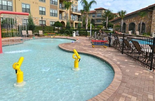 Wellington Condo | Beautiful - Ground Floor Condo, Next to Clubhouse & Pool