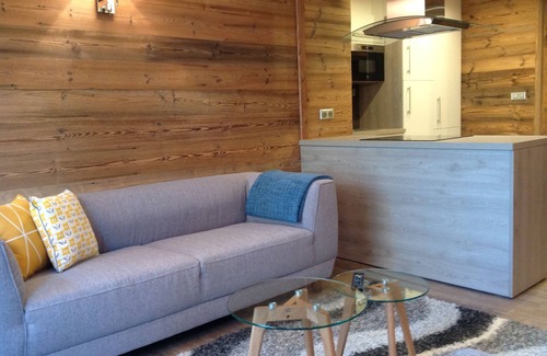 Les Esserts Apartment | Beautiful ground floor ski in/out apartment. 2 mins from lift