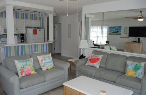 Calabash Villa | Beautiful Ground Floor Two Bedroom Condo just steps from the Pool!