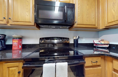 New Braunfels Condo | Beautiful Guadalupe River hideaway! WW E101 *Free Tubes with Rental*