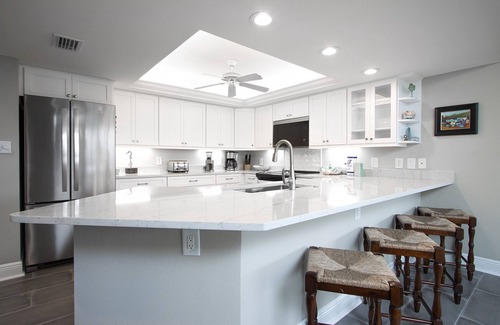 Beachview Country Club Estates Condo | Beautiful Gulf Front Condo on Sanibel - Sundial T306