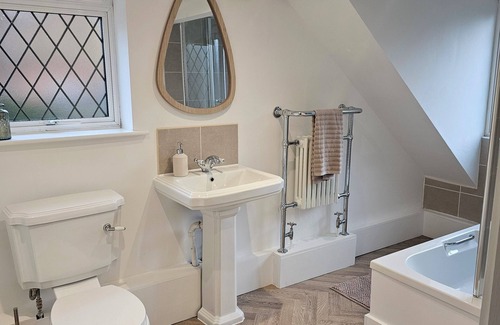 Birchington Cottage | Beautiful historic cottage pets welcome