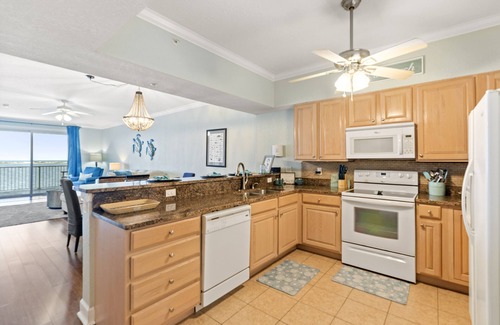 Ono Island Condo | Beautiful Harbour Pointe Condo