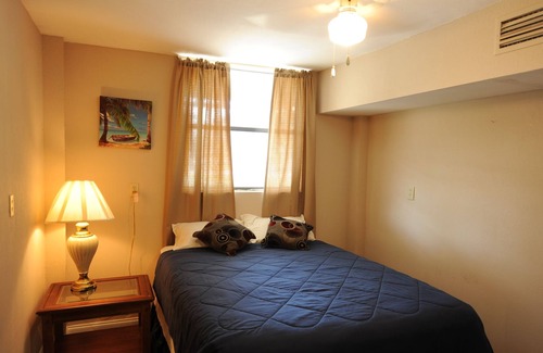 Suwannee House | Beautiful Hide away - Downstairs