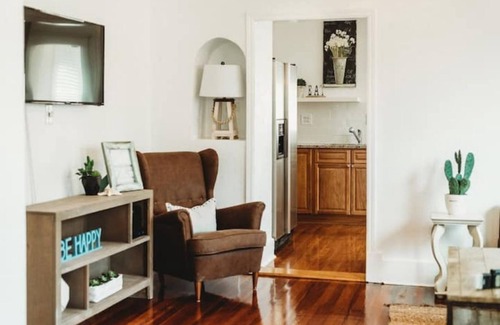 Historic Uptown House | Beautiful Historic Downtown St Pete Bungalow - 7BR!