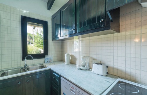 Binisafua House | Beautiful Holiday Home in Residential Complex with Pool, Wi-Fi, Terrace and Lawn