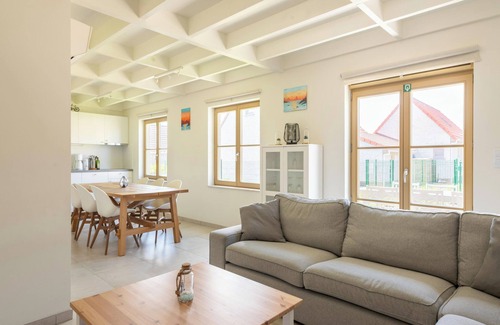 Koksijde House | Beautiful holiday home in park in Koksijde