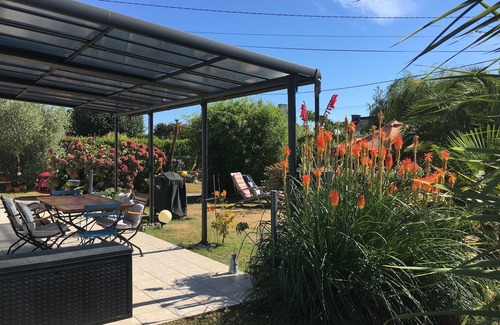 Concarneau House | BEAUTIFUL HOLIDAY HOUSE, 150 m z. SEA u. 600 m z. SAND BEACH, 600sqm GARDEN