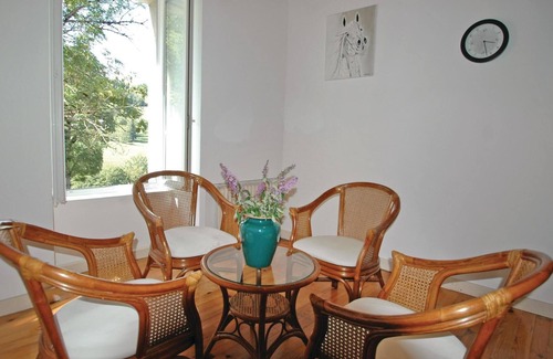 Riom-es-Montagnes House | Beautiful home in riom-ès-montagnes