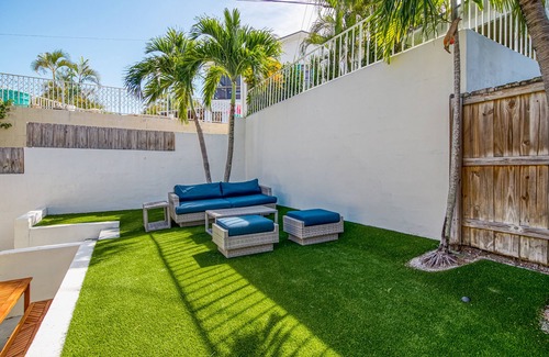 Juno Beach House | Beautiful home across street from beach path with AC, patio & washer/dryer