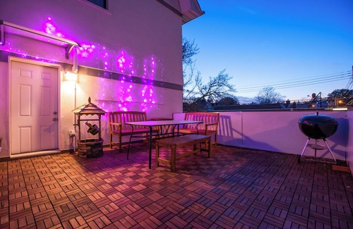 East Flushing House | Beautiful Home- Adjacent Deck/Outdoor Kitchen!