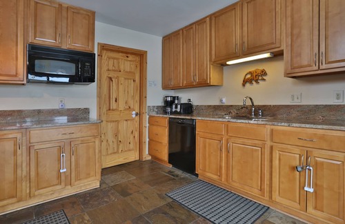 Comins House | Beautiful Home and property on 50 acres next to golf, amusement park & trails.