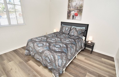 National City House | Beautiful Home, Close to the Bay and Downtown