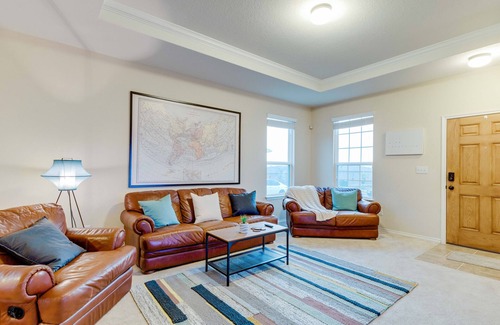 Converse House | Beautiful Home Close to Randolph Air Force Base
