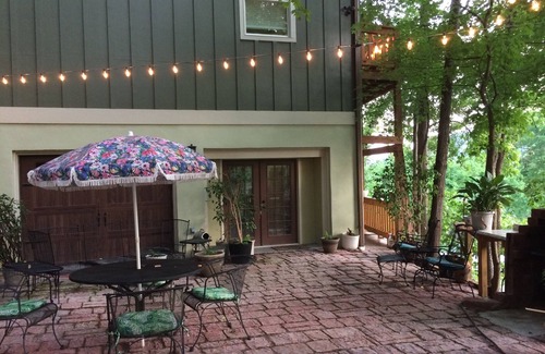 St. Elmo Improvement League Apartment | Beautiful Home for your Vacation Stay in Chattanooga at "Mountain View"