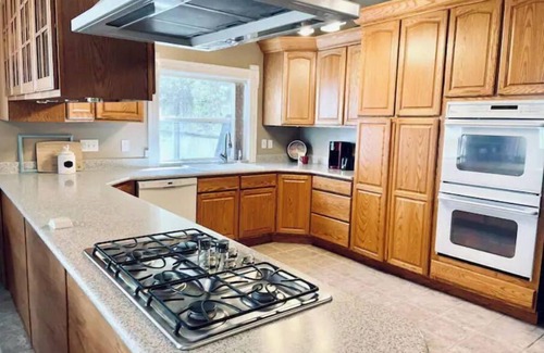 Nampa House | Beautiful home, historic property- downtown Nampa