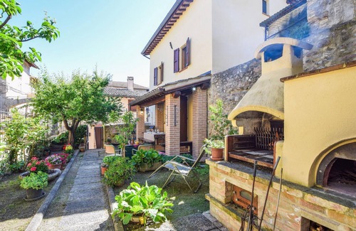 Castel Ritaldi House | Beautiful home in Castel Ritaldi