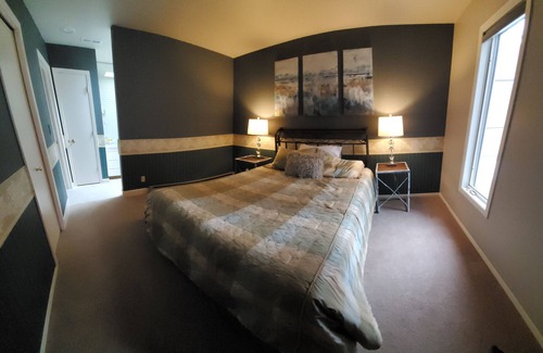 Columbia Falls House | Beautiful home in Meadow Lake, steps from Rec center,Pools, hot tub, restaurant.