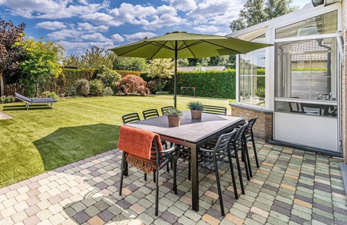 Oostduinkerke House | Beautiful home in Oostduinkerke