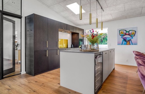 Hvidbjerg Strand House | Beautiful home in Børkop with kitchen
