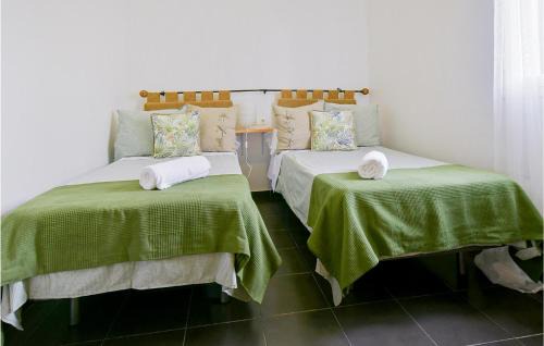 El Coronil House | Beautiful Home In El Coronil With Wifi