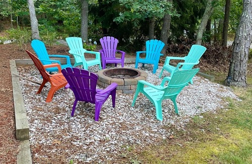 Brewster House | Beautiful Home in Excellent Prime Location! All 5 Star Reviews!