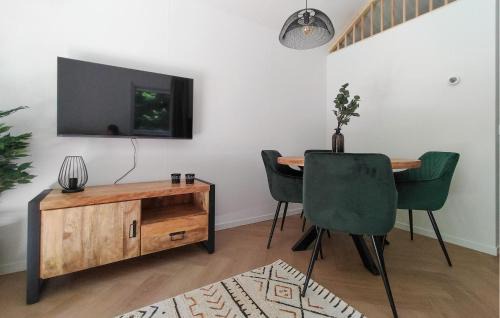 Heinkenszand House | Beautiful Home In Heinkenszand