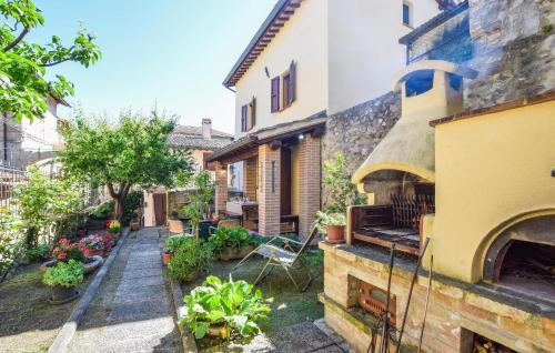Castel Ritaldi House | Beautiful Home In Castel Ritaldi