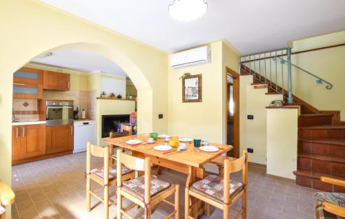 Castel Ritaldi House | Beautiful Home In Castel Ritaldi