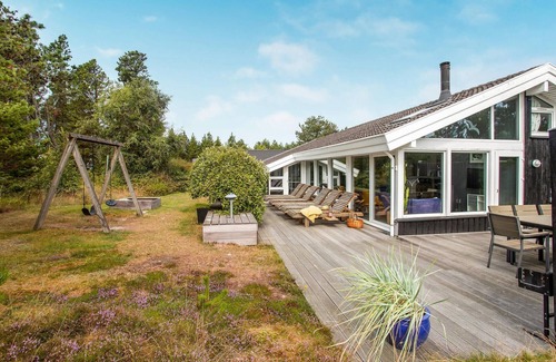 Strandby House | Beautiful home in Jerup with sauna