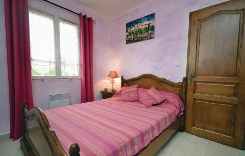 Lauris House | Beautiful Home In Lauris With Wifi