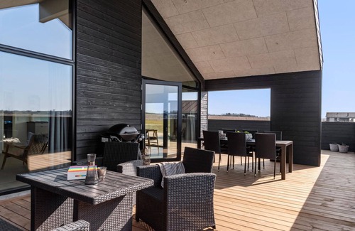 Lokken House | Beautiful home in Løkken with WiFi