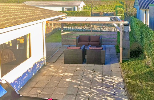 Sint-Annaland House | Beautiful home in Sint-Annaland