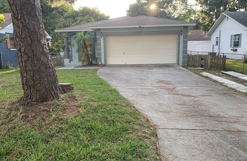 Oldsmar House | Beautiful home in Oldsmar