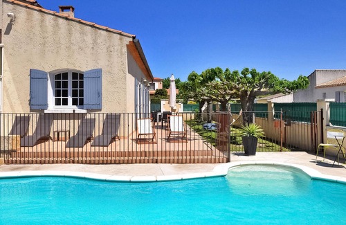 Rognonas House | Beautiful home in Rognonas with WiFi