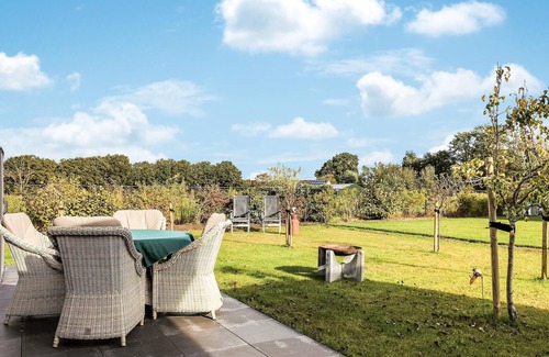 Municipality of Someren House | Beautiful home in Someren with WiFi