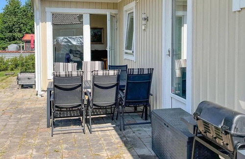 Tived House | Beautiful home in Tived with WiFi