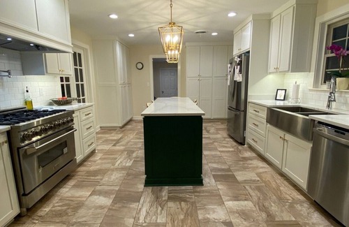 Oxford House | Beautiful home located minutes from the Square, Ole Miss, & Mtrade Park.