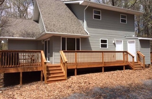 Albrightsville Ski Chalet | Beautiful Home Minutes Away From Many Attractions