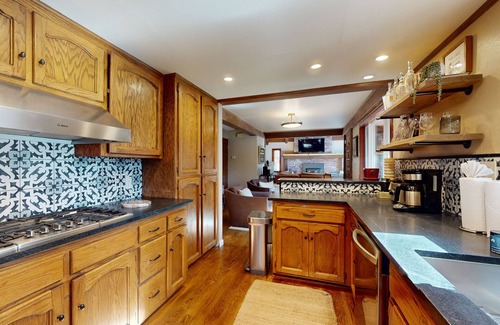 Round Hill Village House | Beautiful home near the lake & slopes with private hot tub, pool table, & WiFi