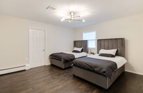 New Hempstead House | Beautiful home newly renovated