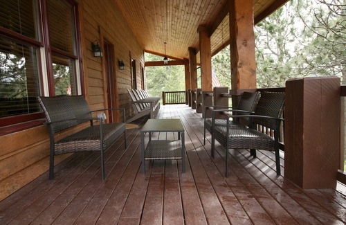 Hill City House | Beautiful home on 5 acres with horse barn in the scenic Black Hills!