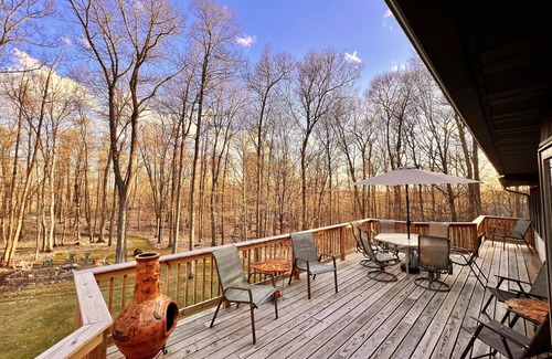 Deerwood House | BEAUTIFUL home on Rolling Hills Country Club