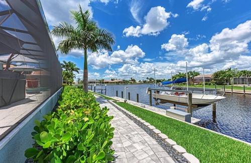 Punta Gorda House | Beautiful home on the canal. You can watch the manatees!