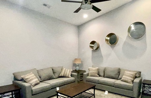 North Salt Lake House | Beautiful Home Near SLC Airport