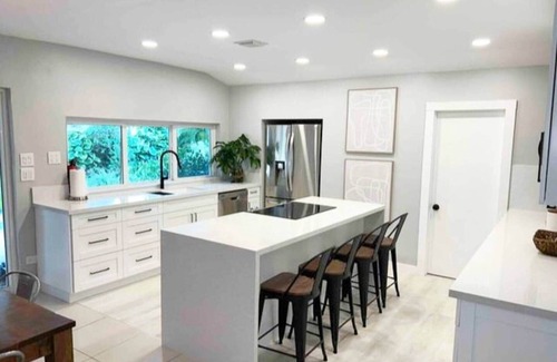 Flagami House | Beautiful home w/pool, tropical patio, new kitchen